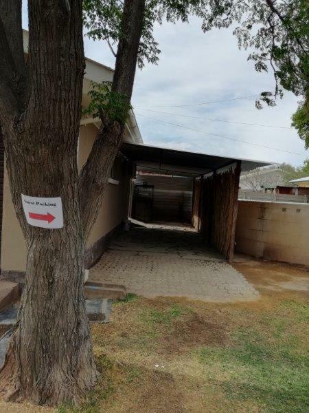 74 Voortrekker Street Apartment Beaufort West Exterior photo